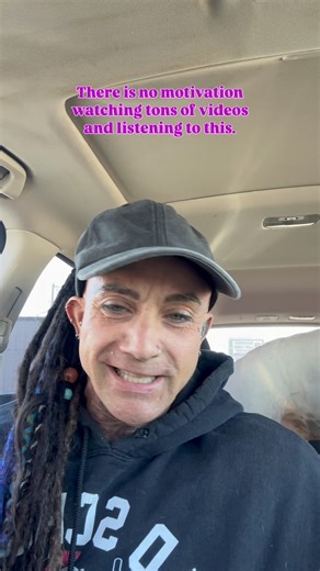 Real Talk…. So have you ever had that feeling when you don’t feel like working out? Guess what it’s normal. We all go through it. there is no magic motivation. It comes from inside the dedication the consistency. When you want something, you’ll always find a way to make it happen ! Leave a comment down below and let me know if you’ve ever felt this way before 👇👇👇 ****************************************** Powered by Purpose. The fear dies & the fearless survive. Coach J 💜🖤💪🐾💫 ***********