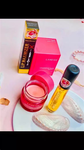 ‎کِوﺰمًتٌـکْ الفراشه التجميل‎ on Instagram‎: "عرض خاص للشفايف 🫦💗 💗 مرطب لانج ماسك الشفايف الكـوري لانج 💋🇰🇷 اقـوى مرطب شفـة يورد الشفة يرطبها جداً ويخليها نضرة وصحيه 💗 فلر الشفايف ماكسيمايزر LIP MAXIMIZER بديل الابر كلوس مكبر الشفايف نفخ_طبيبعي ﹏﹏﹏﹏﹏﹏﹏﹏﹏. 🩷⋆˚🧁✧˚"‎