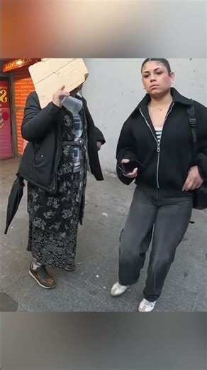 Pickpocket gets caught mid-theft and laughs it off 😯