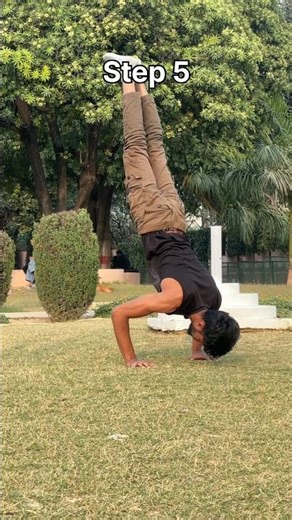 Easy Handstand Tutorial 👍🏻 #shorts #tutorial