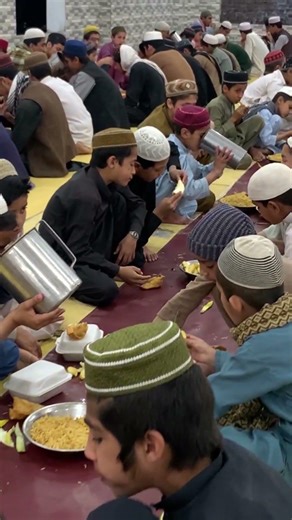 Turn £30 into #30meals for #orphans, widows, and #familiesinneed. #Sadaqah #Zakat #CharityMeals