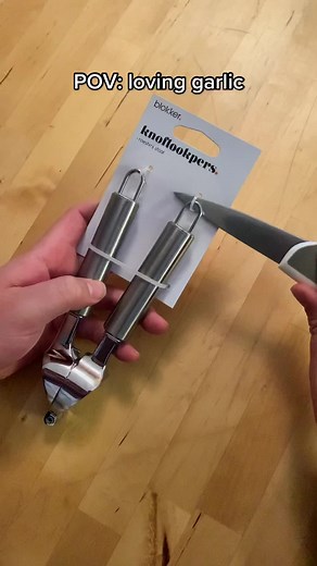 Loving Garlic: The Ultimate Guide to Using a Garlic Press