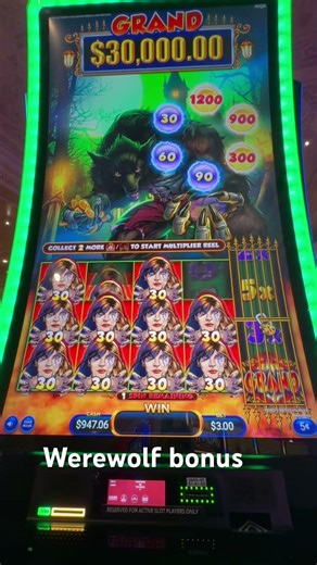 INSANE Werewolf Kapow Bonus #SlotMachine #CasinoSlots #BigWin #WerewolfKapow