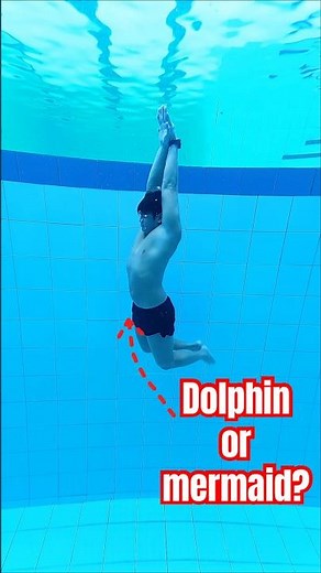 Swimming like a dolphin