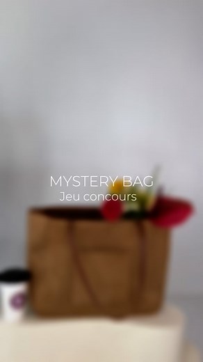 Pimkie on Instagram: "MYSTERY BAG – CONCOURS JOUR 3 👉 Le but ? Deviner le prix total du sac et de son contenu. 🎯 Celle qui s’approche le plus du bon montant repart avec le Mystery Bag ! 📌 Pour participer : Like ce post ❤️ Écris ton estimation en commentaire 💬 Annonce de le/la gagnant(e) lundi en MP. Alors, tu penses que ce 3ème Mystery Bag vaut combien ? 😏"