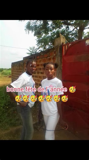 Vidéos de Jessica yamba (@prudancenkaya) avec DÉGAGE challenge - Samarino