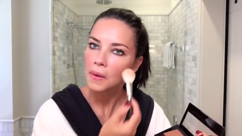 Essential makeup colors for your skin tone