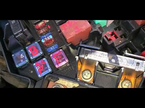 2006 Honda Civic AC Fuses, AC Relay & Troubleshooting