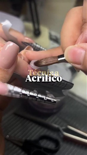 A técnica de Acrílico que pode mudar o seu nível profissional