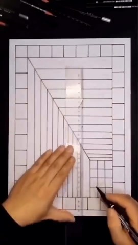 Witness the Craziest and Most Creative Art Work and Crafts