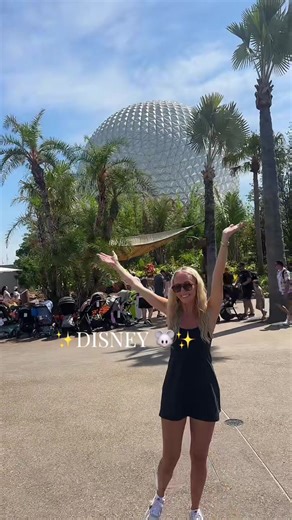 feeling like a kid in my last year of being in my 20s ✨ #disney #epcot #pixar