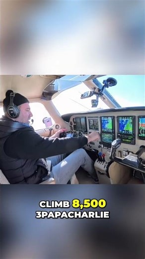 Pilot's Cockpit View: Clear Skies & Altitude Climb! #shorts