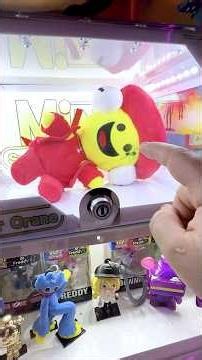 Find The Hidden Key For A Sammy Plush #shorts #clawmachine #arcade #fnaf #stealabrainrot