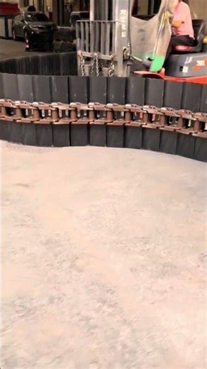 excavator wheel rolling process