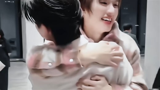 【ThomasKong】mas想要，mas得到，mas掳走，mas吃掉（草莓）