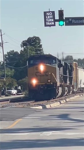 CSX Coal train meets a manifest train at FAY NC!!