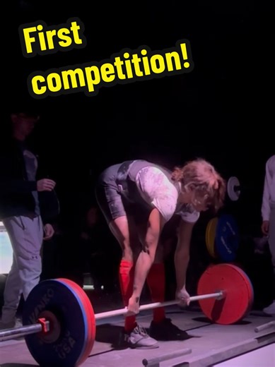 Omg omg my very first powerlift meet. I didn't show my last squat cause it was pretty wild how I failed. 270 is what i got , 369 for deadlift. I failed 385 because I decided to wear my squat shoes instead of my go to vivo vivobarefoots. never doing that again; it costed me my lift 😤 Got too eager with bench and only went up to 149 cause I red lighted for command. overall I'm glad I broke my cherry. I had soooo much fun and met some amazing freaking people! I am beyond grateful 🙏🏾 157 body wei