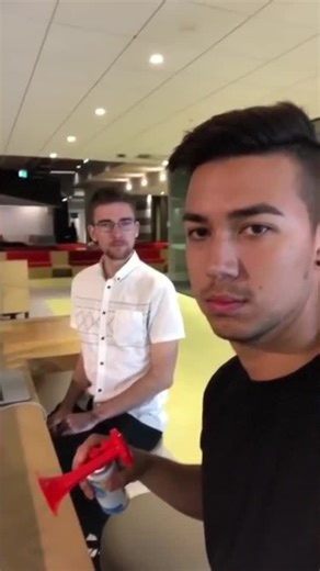 Hilarious Airhorn Chair Prank in Library!