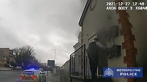 16K views · 390 reactions | Three officers based right here in Hillingdon have been praised for their bravery after rescuing three children from a burning building. Chief Supt Sean Wilson said: “The quick-thinking and courageous actions of these officers potentially saved the lives of this young family.” Read more > https://news.met.police.uk/news/video-officers-praised-for-rescuing-children-from-burning-building-442024 | Hillingdon Police | Facebook