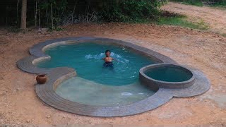 Building a Beautiful Natural Backyard Swimming Pool in the Jungle