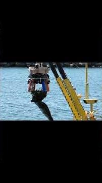 This unmanned underwater robot can remove ocean trash