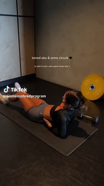 Toned Abs & Arms Circuit Sculpt your core upper body Full 12-Week Program 🔗 in bio. My program shows you step-by-step. #abworkout #armworkout #coreworkout #womensfitness #fitnesstips #tonedarms