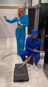 KATY PERRY on Instagram: "Y’all gave #harleysinhawaii a bit of new life with ur thirst trap type videos so as a thank you we decided to celebrate tomorrow’s anniversary of its release with a #FBF POTTY JAM! 💁🏼‍♀️🌺 🎥: @tamratam"