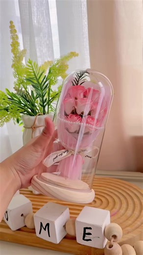 Creative Flower Gift Ideas for Her This Valentine's Day