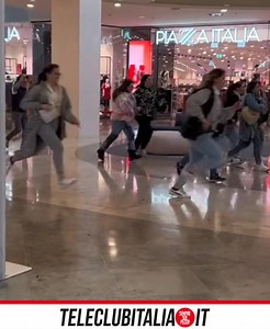 728K views · 3.7K reactions | #Marcianise, gente di corsa al Campania per entrare da Primark. File all'entrata prima dell'apertura | Tg Club Tele Club Italia | Facebook
