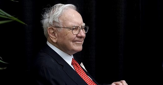Cómo invierte su dinero Warren Buffett, el único entre los más ricos del mundo que sigue ganando en plena crisis por los aranceles