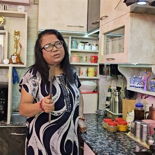 ভুল বাবার অথচ মায়ের কাছে খুন্তির বাড়ি খাচ্ছি আমি😫Eki re bhai 😥