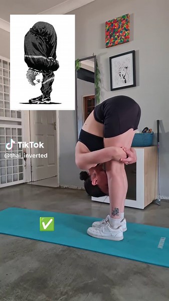 Attempting Baki Anime Poses for Strength Training Challenge