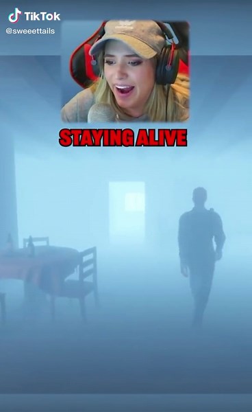 Accidental Flash Funny Gaming Moments