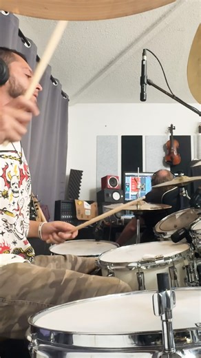 banging in all the right places! #shorts #moneybeat #drums #music #recodingsession