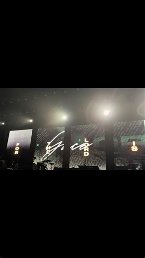 Hillsong London live in Singapore #hillsong #worship #praiseandworship #hillsonglondon #singapore