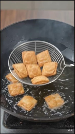 Perfect Puff Khari Biscuits Tea Time Special Flaky Khari Biscuits #KhariBiscuits #PuffPastry #viral