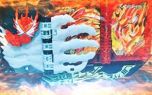 元素增幅！羁绊坚固！假面骑士圣刃 DX ELEMENTAL DRAGON 元素飞龙奇幻驾驭书