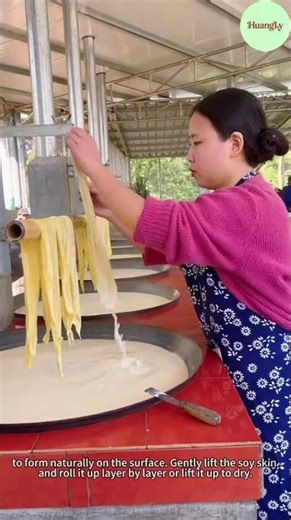Applying slurry to form a crust #woodworking #medievalblacksmith #wood