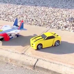 1.7M views · 66K reactions | These Transformers costumes are mindblowing  Credit: ViralSnare | VT | Facebook