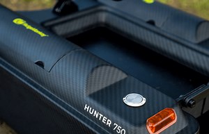 RidgeMonkey Bait Boat Hunter 750: Features/Review - Carp Squad