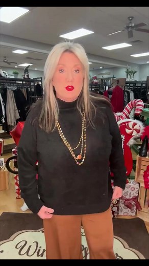 Cozy Sweater Doorbuster - $26!! Doorbuster prices expire after today!! | Winey Chicks Boutique | Facebook