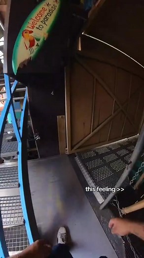 BigBamboo Funhouse🎡🇩🇪 #bigbamboo #FunHouse #Kirmes #volksfest #jahrmarkt #rummel #freizeitparkaktuell #funfair #ferias #reelsviralシ #kids #beach #family #lunapark #kermis #carnival #ride #Rheinkirmes #düsseldorf #germany #attraction #parcodivertimenti #feteforraine #forain #manege #pourtoi #fun #amusementpark #themepark #roblox #robloxfyp #strangerthings | FreizeitparkAktuell