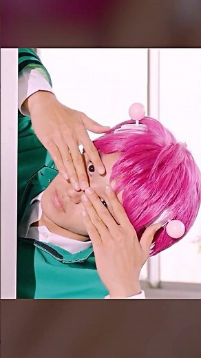 😱 The boy who turned everyone into STONE with just one look!