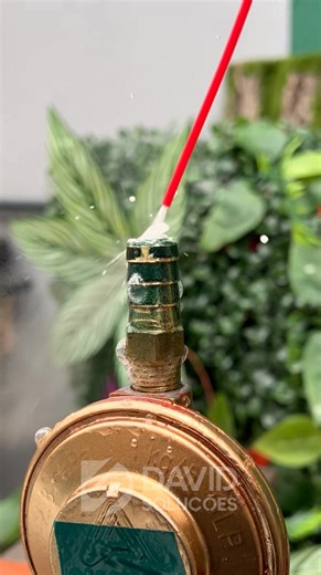 The solution to connect hoses to a gas valve #GasConnection #DIYSolutions #WorkshopTips | Black Box DIY