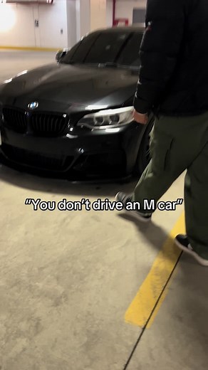 Somebody explain pls #fyp #cars #cartok #bmw #motion #m2competition