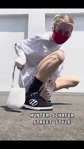 Exploring Hunter Schafer's Trendsetting Style