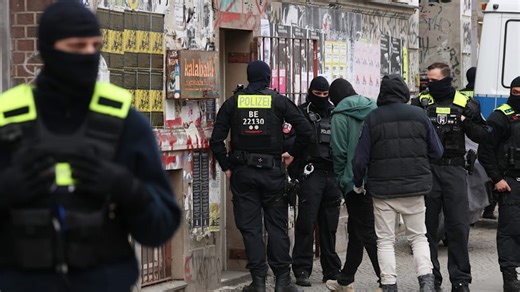 Polizei geht nach Anschlag auf Stromversorgung gegen linksextreme Sabotagezelle vor