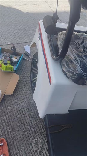 Watch them tires deforming 👀👀👀 Unit: EMC Golf 2 2,500w80H Differential Motor Performance Controller 72v160ah high performance lithium battery Results: - Stronger Uphill - Strong and smooth Acceleration - Higher Top speed (80KpH) Gusto mo yan? 😁💯⚡ | EV Upgrades