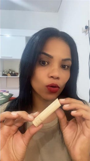 Minha opinião batom glass da Ruby Rose