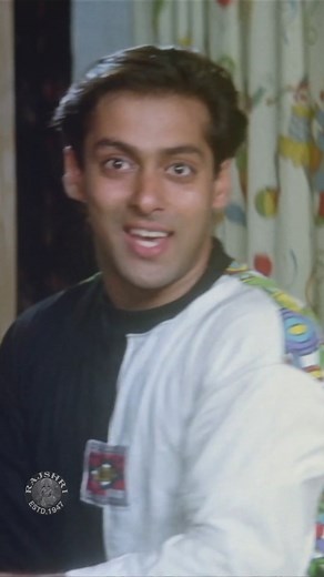 This heartwarming scene from Hum Aapke Hain Koun brings back the magic of Bollywood’s golden era. Watch this movie on Amazon Prime. #HumAapkeHainKoun #HAHK #ClassicScenes #FamilyDrama #SalmanKhan #MadhuriDixit #RetroBollywood #ReliveRajshri | Rajshri